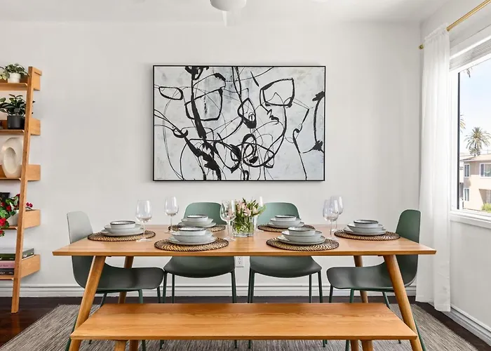 Spacious Coastal Apartment In A Colorful Community - Nrp22-00590